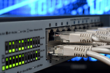 Installation, configuration et interconnexion de réseaux à base d’équipements CISCO